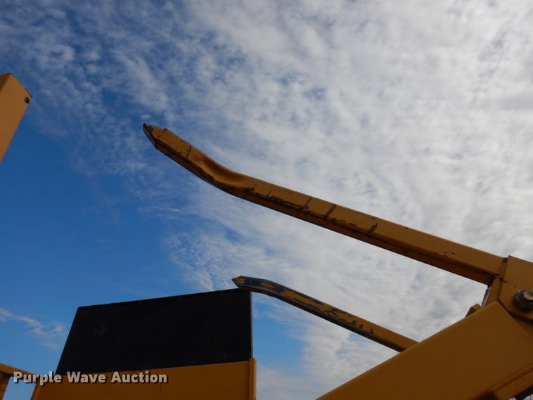 image for item DE2550 2008 Vermeer BP8000 bale processor