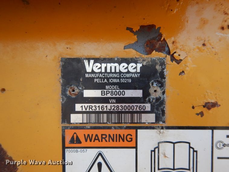 image for item DE2550 2008 Vermeer BP8000 bale processor