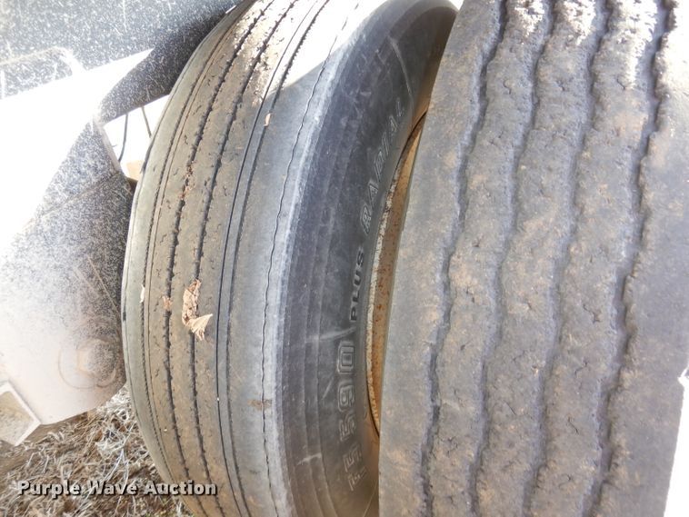 image for item DE2551 2008 Timpte Super Hopper double hopper bottom grain trailer