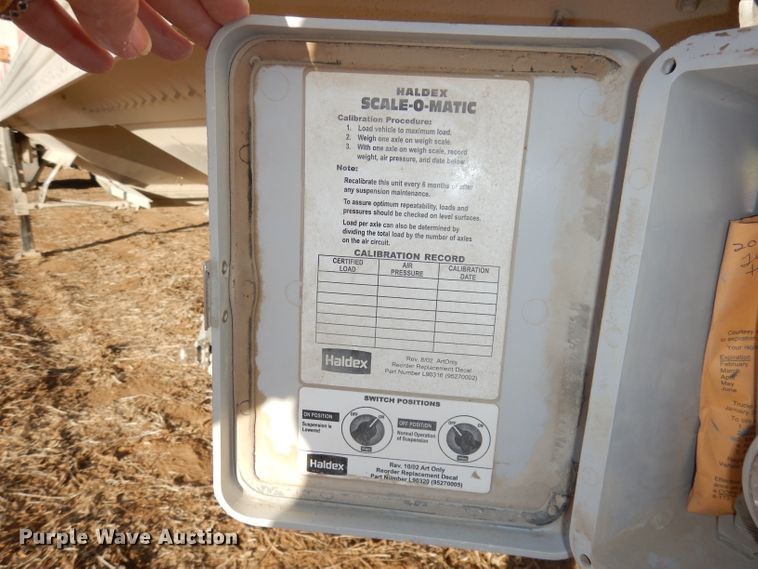 image for item DE2551 2008 Timpte Super Hopper double hopper bottom grain trailer