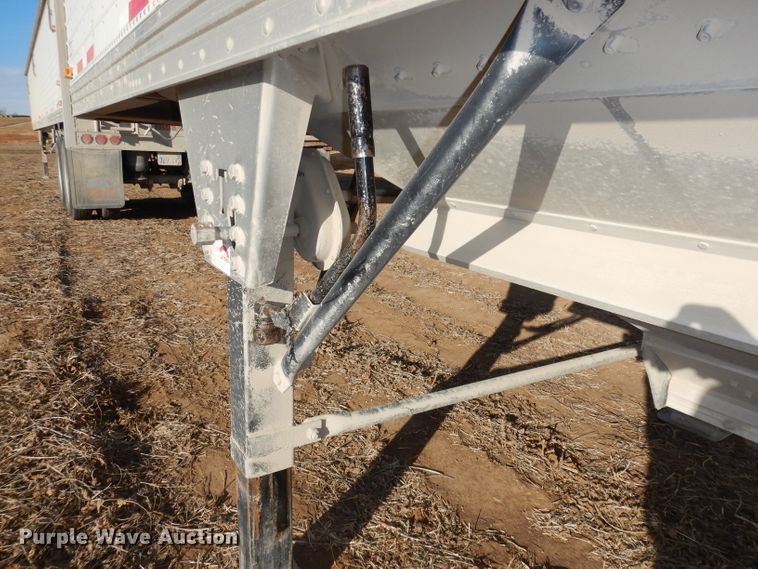 image for item DE2551 2008 Timpte Super Hopper double hopper bottom grain trailer