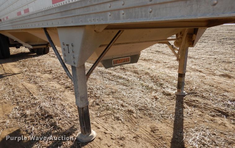 image for item DE2552 2005 Timpte Super Hopper double hopper bottom grain trailer