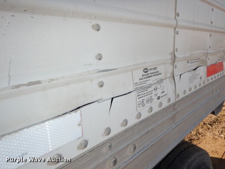 image for item DE2552 2005 Timpte Super Hopper double hopper bottom grain trailer