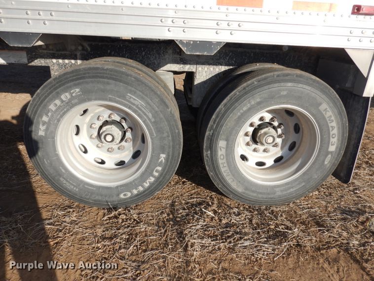 image for item DE2552 2005 Timpte Super Hopper double hopper bottom grain trailer