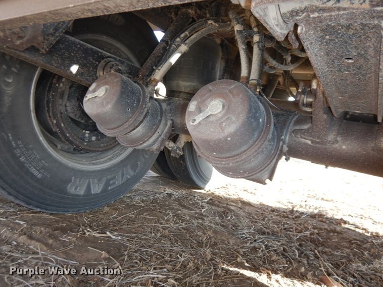 image for item DE2552 2005 Timpte Super Hopper double hopper bottom grain trailer