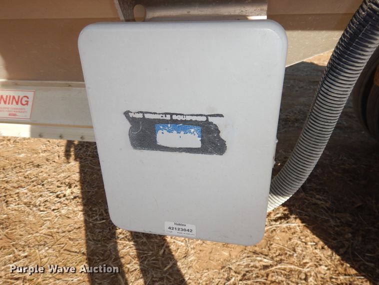 image for item DE2552 2005 Timpte Super Hopper double hopper bottom grain trailer