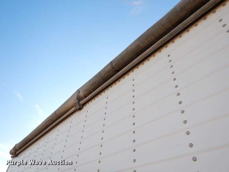 image for item DE2554 2007 Wilson DWM500 double hopper bottom grain trailer