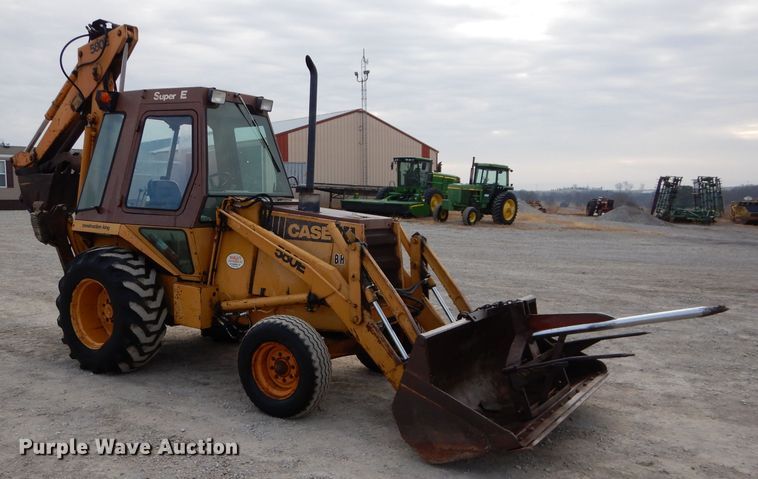 image for item DE2557 1985 Case 580SE Construction King  backhoe