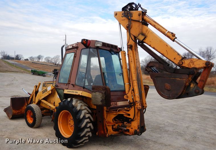 image for item DE2557 1985 Case 580SE Construction King  backhoe