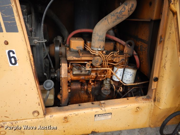 image for item DE2557 1985 Case 580SE Construction King  backhoe