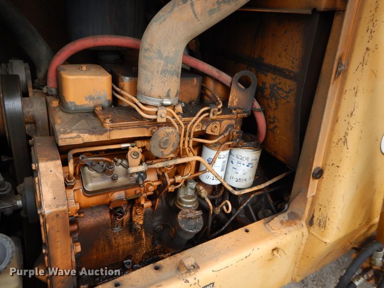 image for item DE2557 1985 Case 580SE Construction King  backhoe