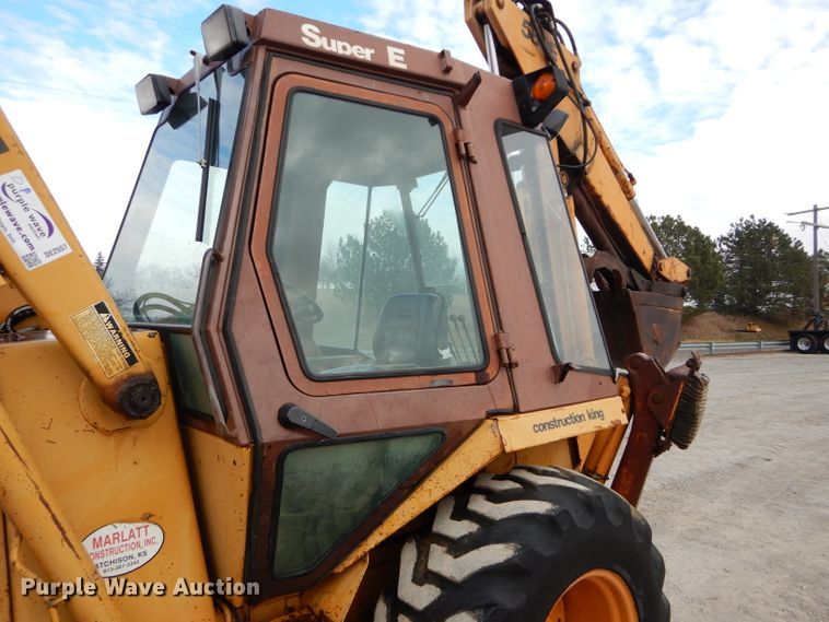image for item DE2557 1985 Case 580SE Construction King  backhoe