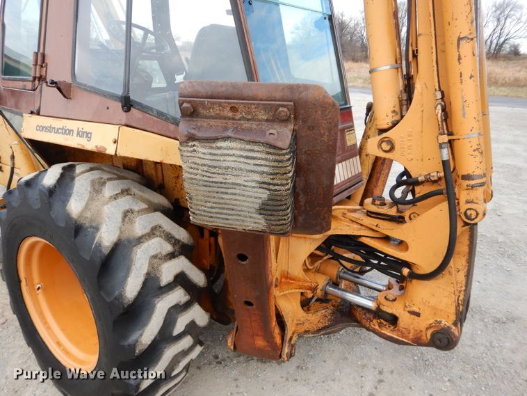 image for item DE2557 1985 Case 580SE Construction King  backhoe