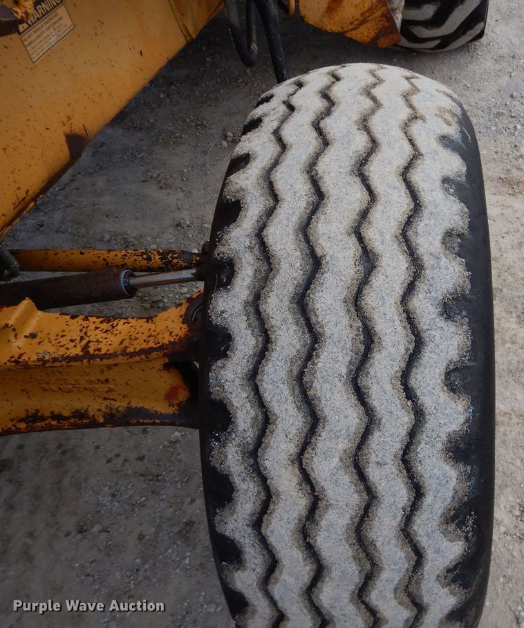 image for item DE2557 1985 Case 580SE Construction King  backhoe