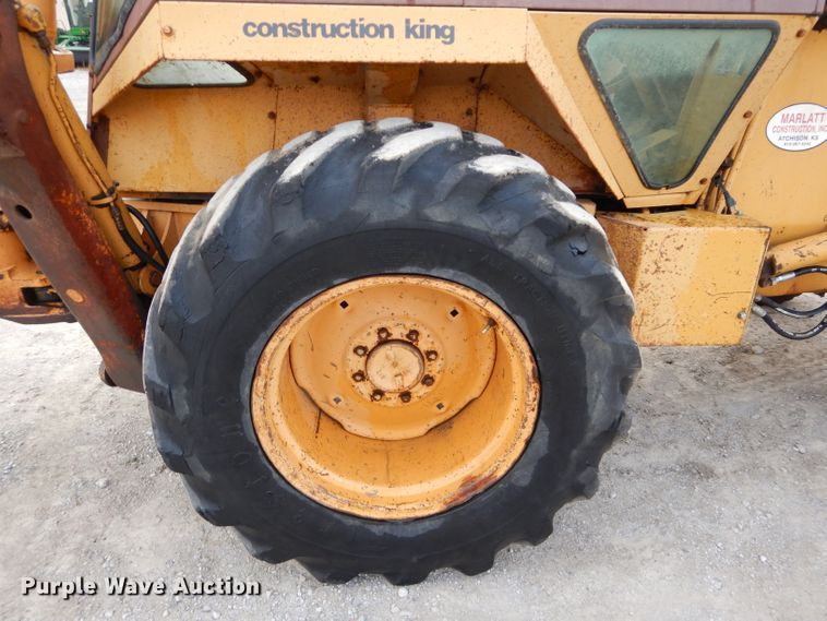 image for item DE2557 1985 Case 580SE Construction King  backhoe