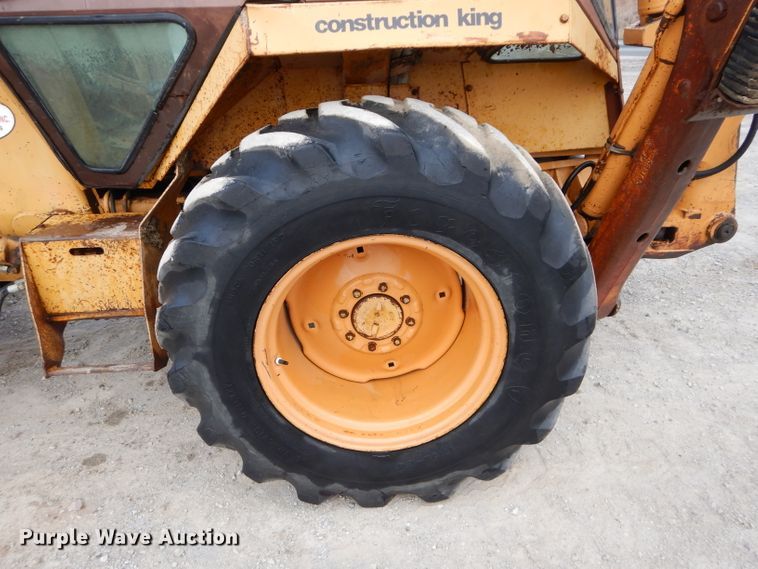 image for item DE2557 1985 Case 580SE Construction King  backhoe