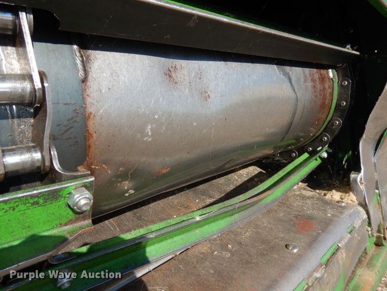 image for item DE2566 2006 John Deere 9660 STS  RWA combine