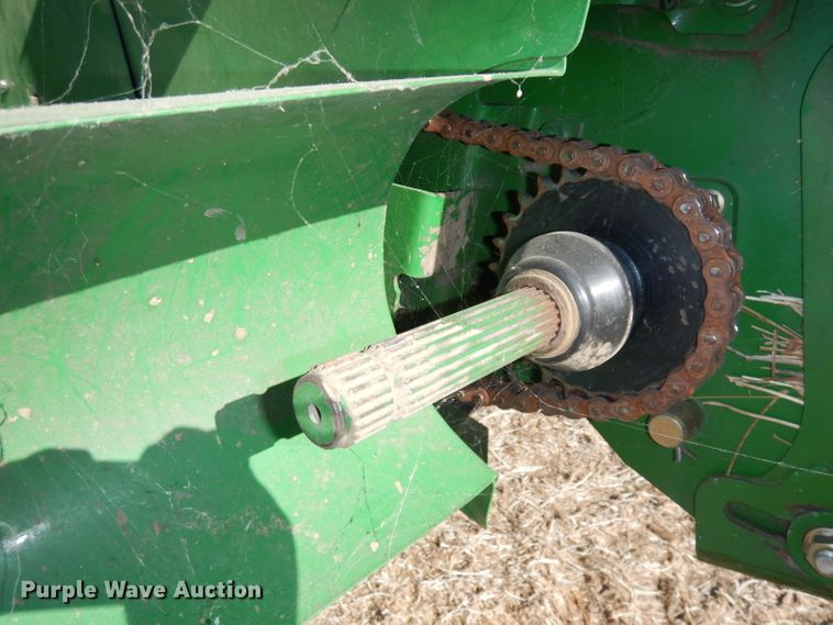 image for item DE2566 2006 John Deere 9660 STS  RWA combine