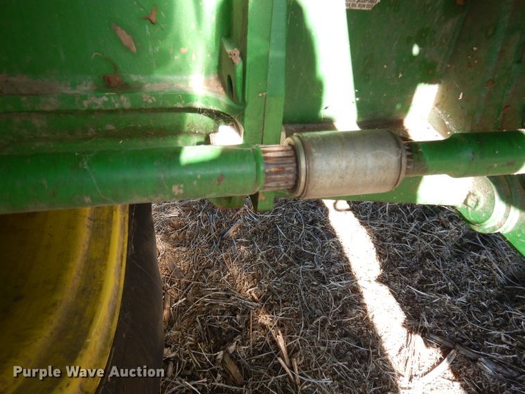 image for item DE2566 2006 John Deere 9660 STS  RWA combine