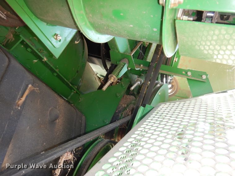 image for item DE2566 2006 John Deere 9660 STS  RWA combine