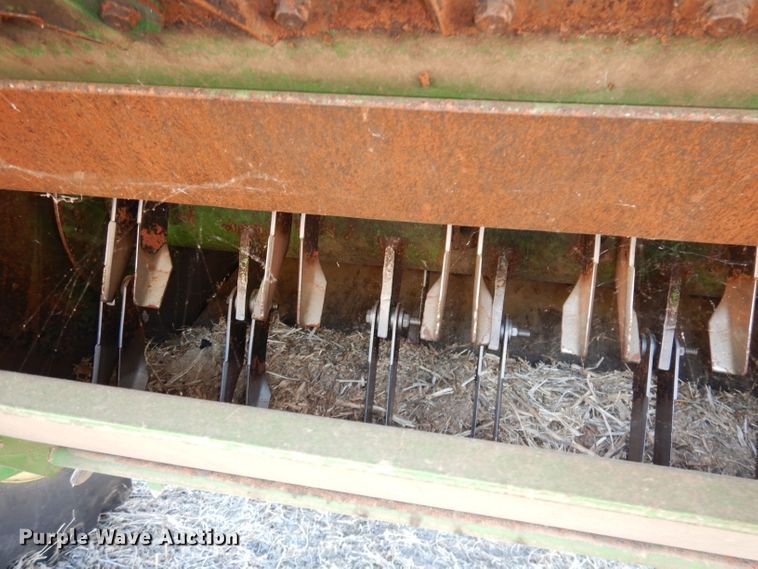 image for item DE2566 2006 John Deere 9660 STS  RWA combine