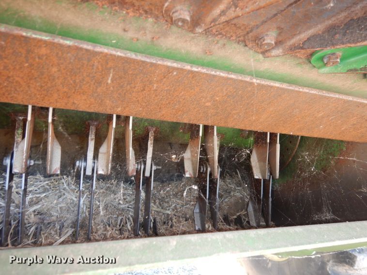 image for item DE2566 2006 John Deere 9660 STS  RWA combine