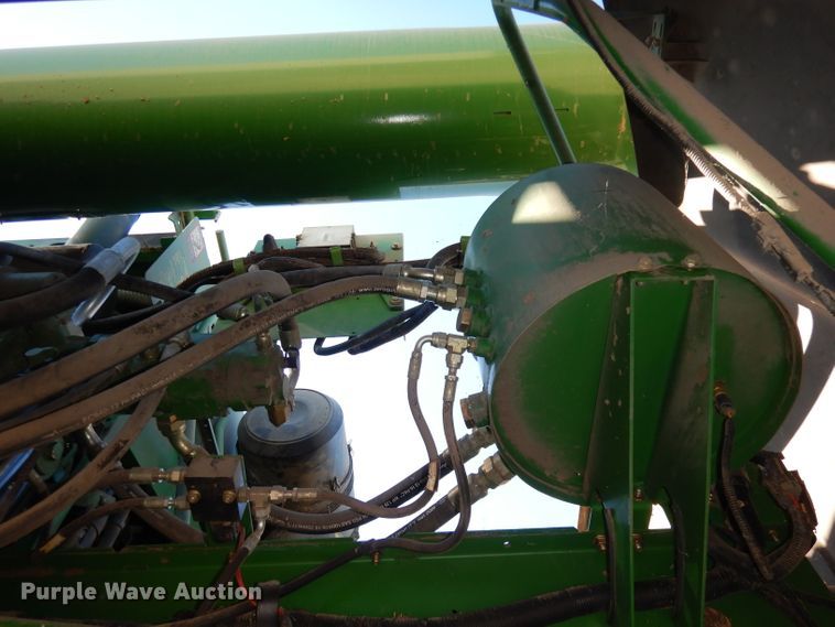 image for item DE2566 2006 John Deere 9660 STS  RWA combine