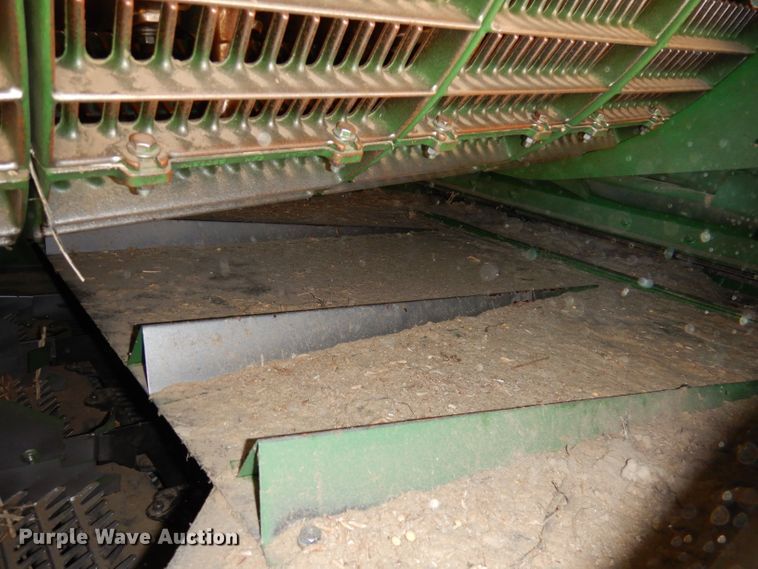 image for item DE2566 2006 John Deere 9660 STS  RWA combine