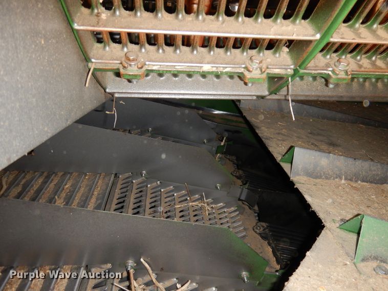 image for item DE2566 2006 John Deere 9660 STS  RWA combine