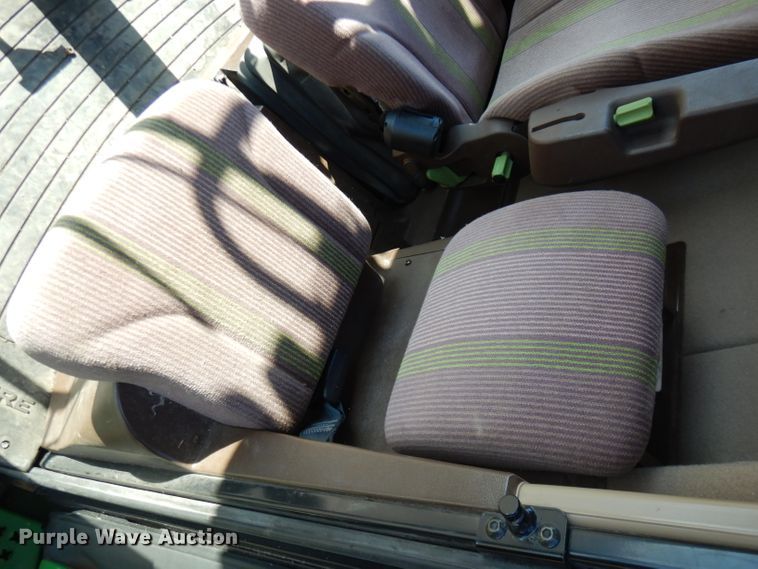 image for item DE2566 2006 John Deere 9660 STS  RWA combine