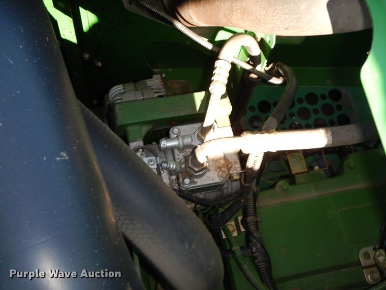 image for item DE2566 2006 John Deere 9660 STS  RWA combine