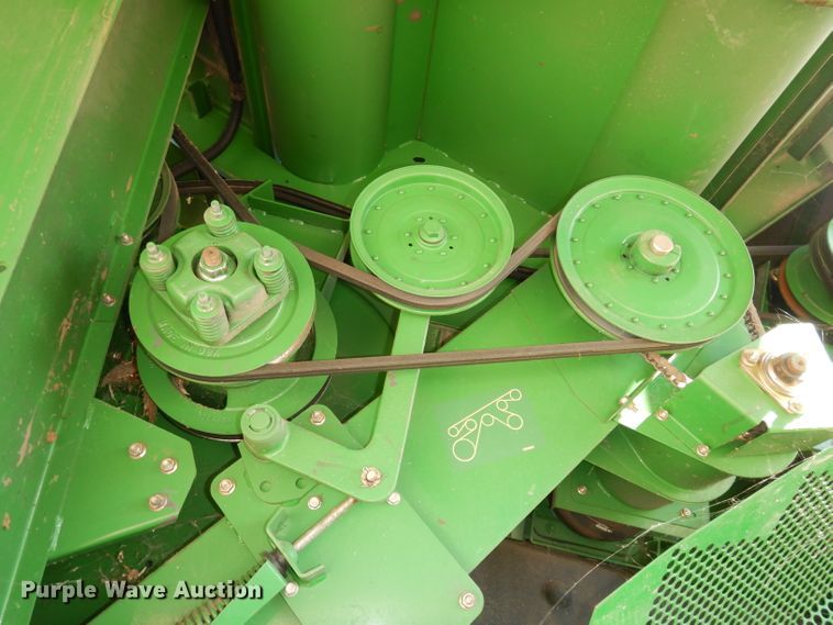 image for item DE2567 2008 John Deere 9770 STS  combine