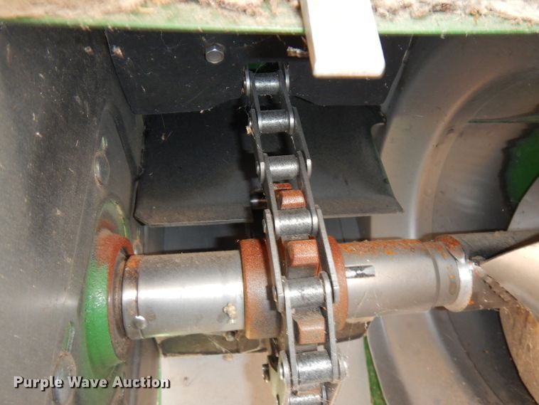 image for item DE2567 2008 John Deere 9770 STS  combine