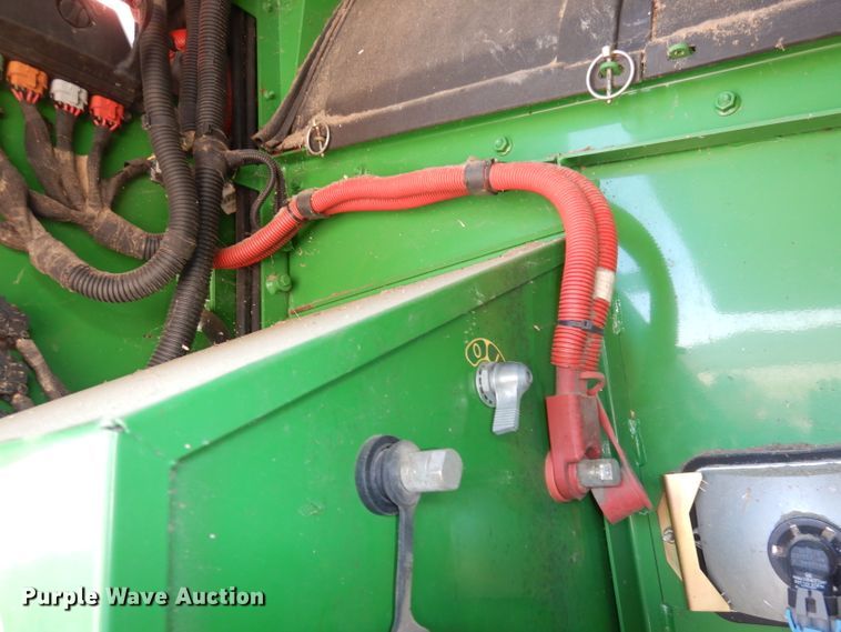 image for item DE2567 2008 John Deere 9770 STS  combine
