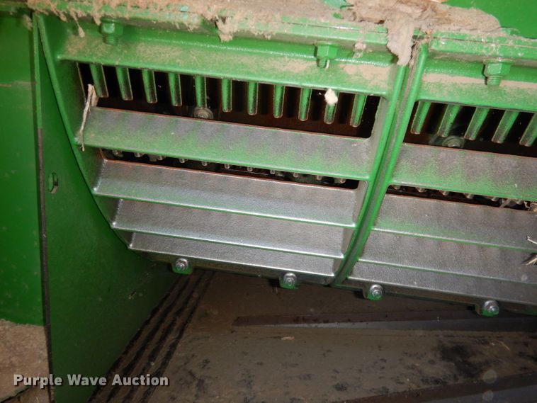 image for item DE2567 2008 John Deere 9770 STS  combine