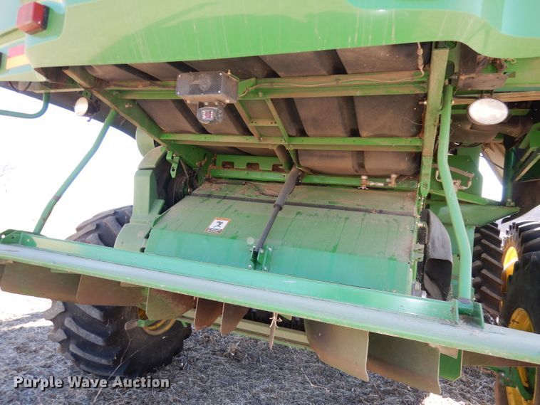 image for item DE2567 2008 John Deere 9770 STS  combine