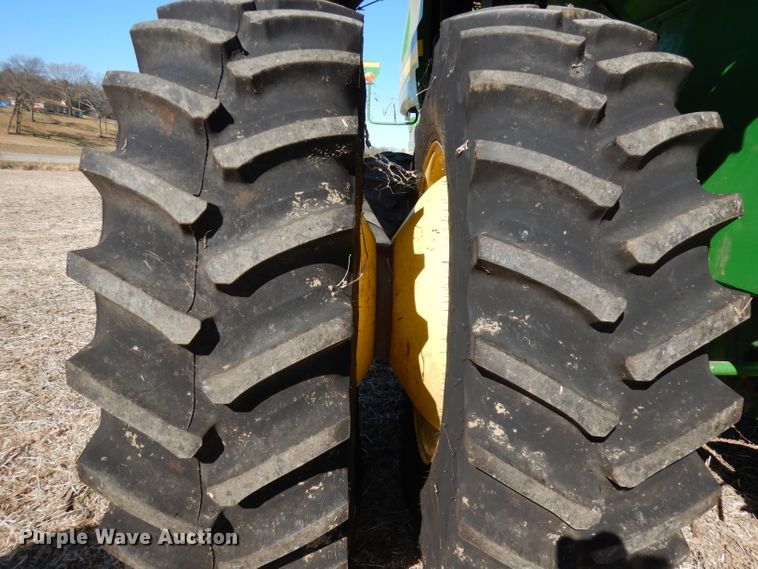 image for item DE2567 2008 John Deere 9770 STS  combine