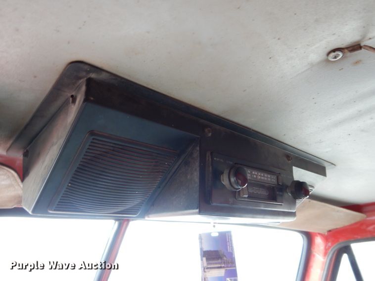 image for item DE2568 1980 GMC Brigadier  grain truck