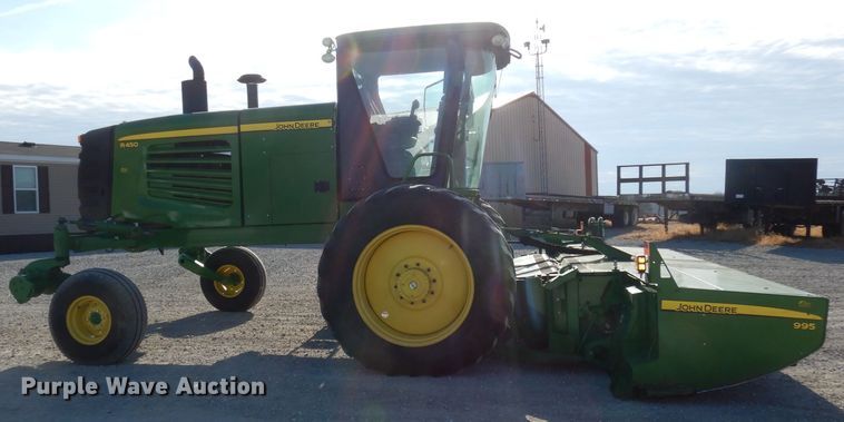 image for item DE2569 2013 John Deere R450  windrower