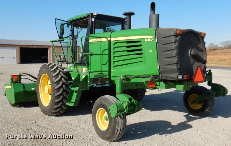 image for item DE2569 2013 John Deere R450  windrower