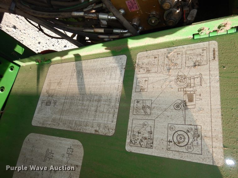 image for item DE2569 2013 John Deere R450  windrower