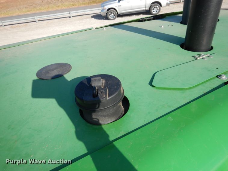 image for item DE2569 2013 John Deere R450  windrower