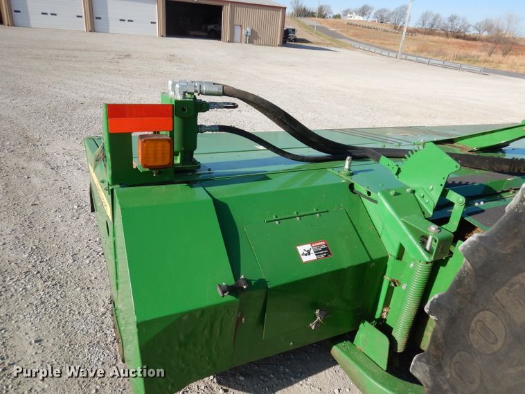 image for item DE2569 2013 John Deere R450  windrower