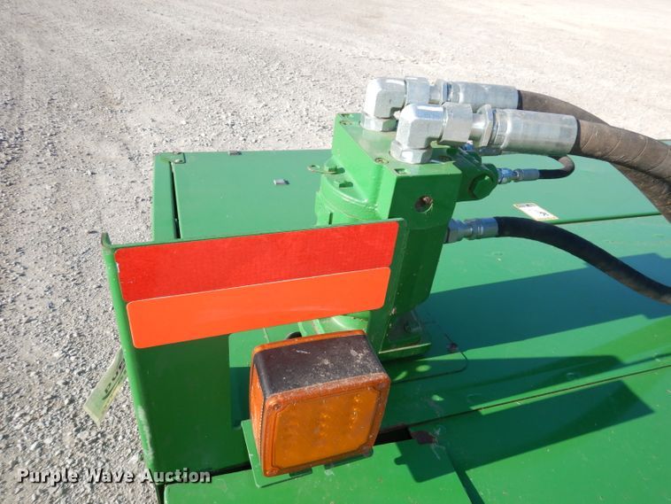 image for item DE2569 2013 John Deere R450  windrower