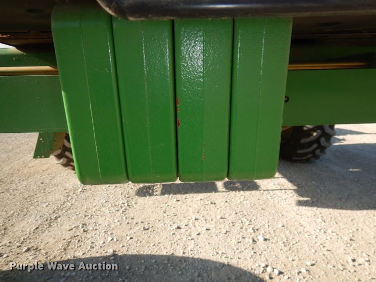 image for item DE2569 2013 John Deere R450  windrower