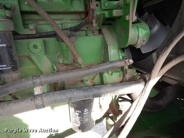 image for item DE2569 2013 John Deere R450  windrower