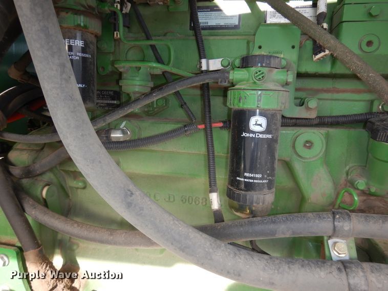 image for item DE2569 2013 John Deere R450  windrower