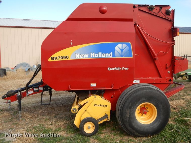image for item DE2570 2013 New Holland BR7090  Specialty Crop round baler