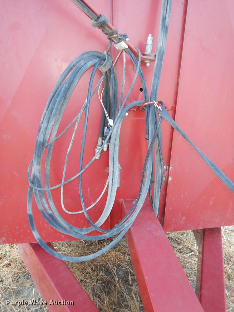 image for item DE2573 2015 Farm Aid 430 feed mixer