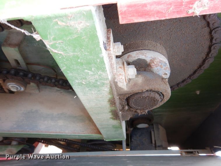 image for item DE2573 2015 Farm Aid 430 feed mixer